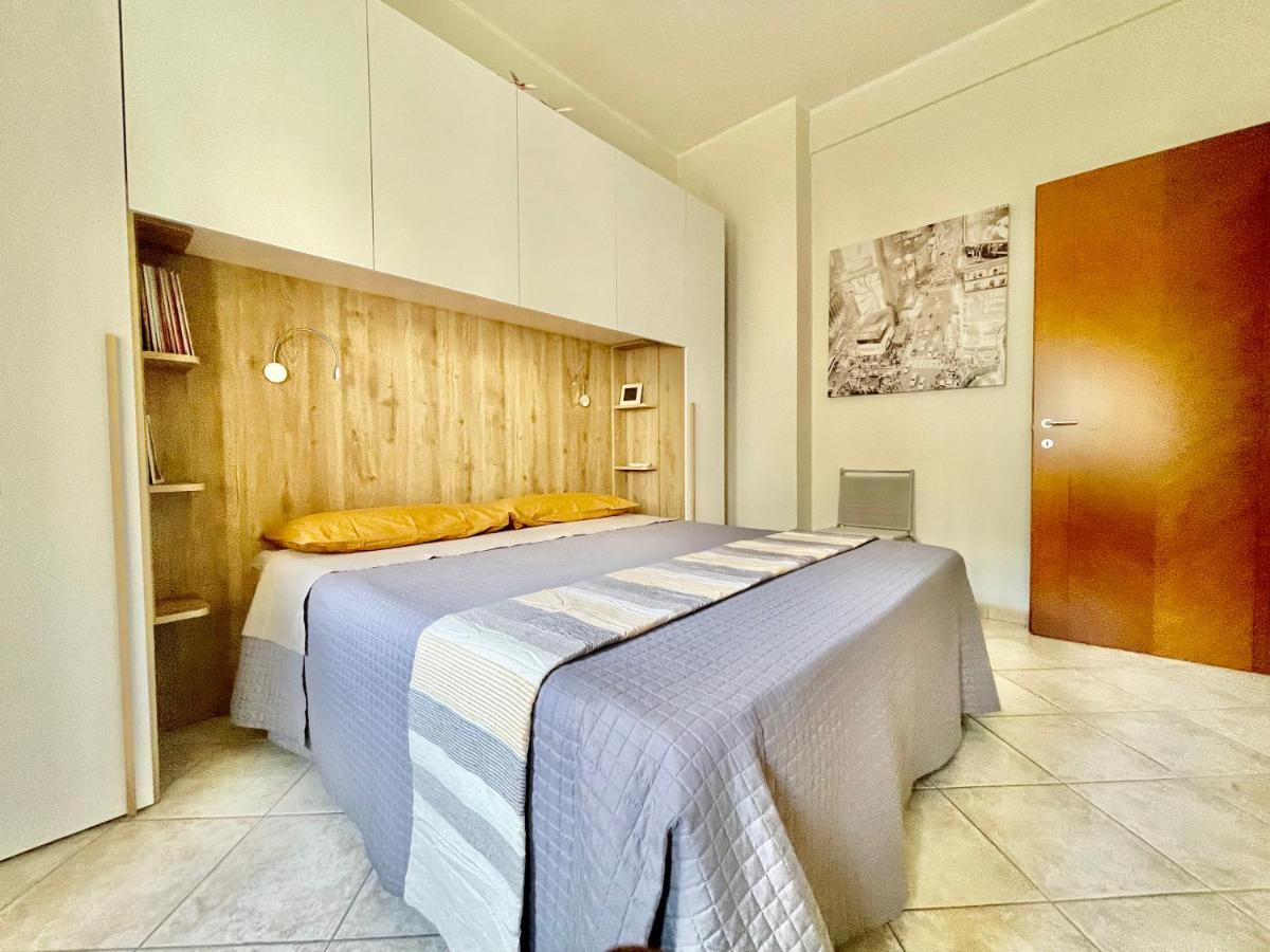 Viale Umberto I Apartments Сассарі Екстер'єр фото